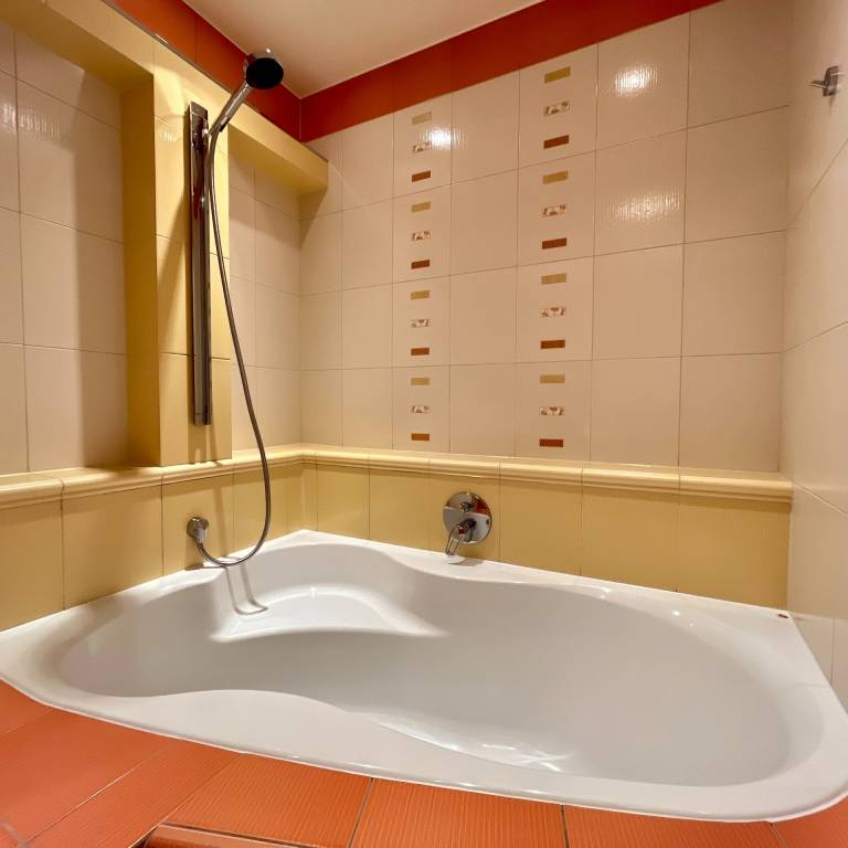 Prenájom 2-izbového bytu – Nové Mesto - 15