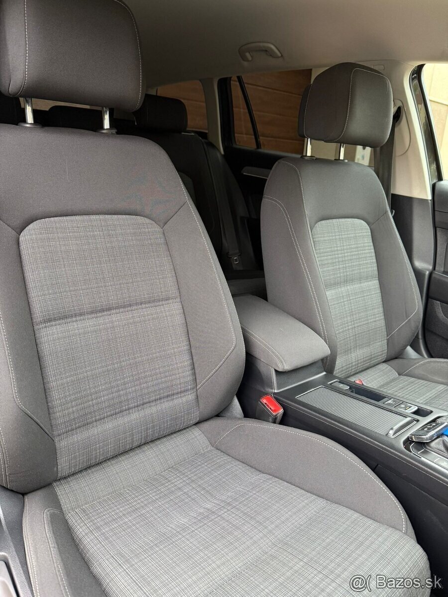 Volkswagen Passat Combi 2.0 TDI EVO Business 110KW - 15