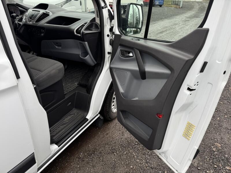 Prodám Ford Transit Custom 2.2TDCi,92kw,klima,TZ:2.5t, - 15