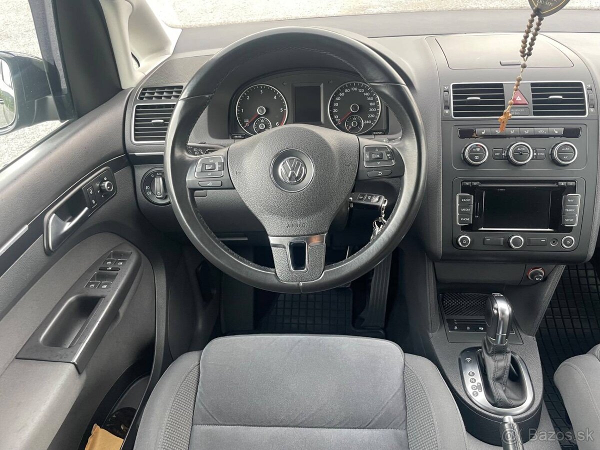 Volkswagen Touran 1.6 TDI Premium Comfortline DSG - 15