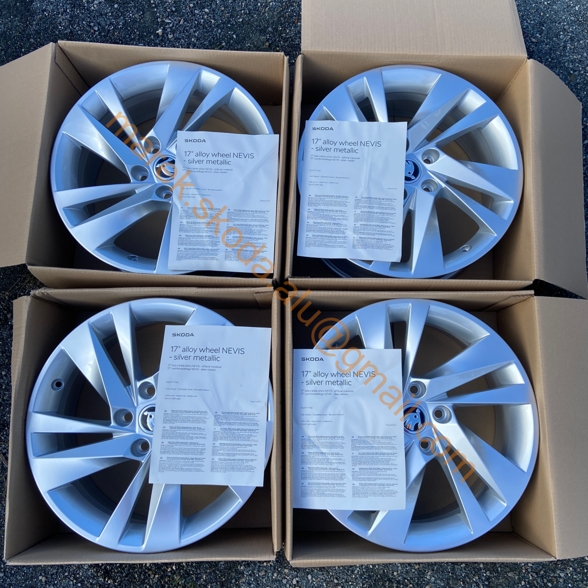 NOVÉ Nevis Octavia 4 - 15