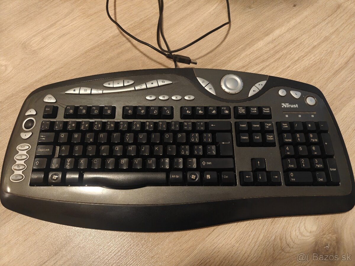 Intel Q9400 6GB GTX460 SSD - 15