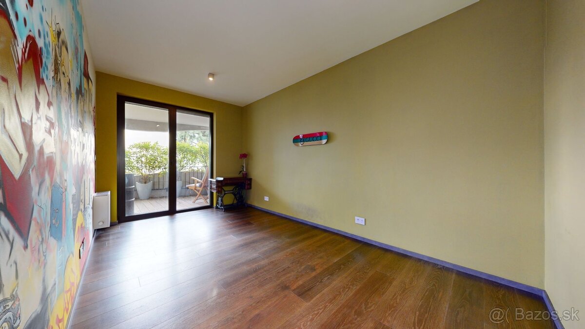 Na PRENÁJOM - 3 izbový byt s veľkou terasou a garážovým stát - 15