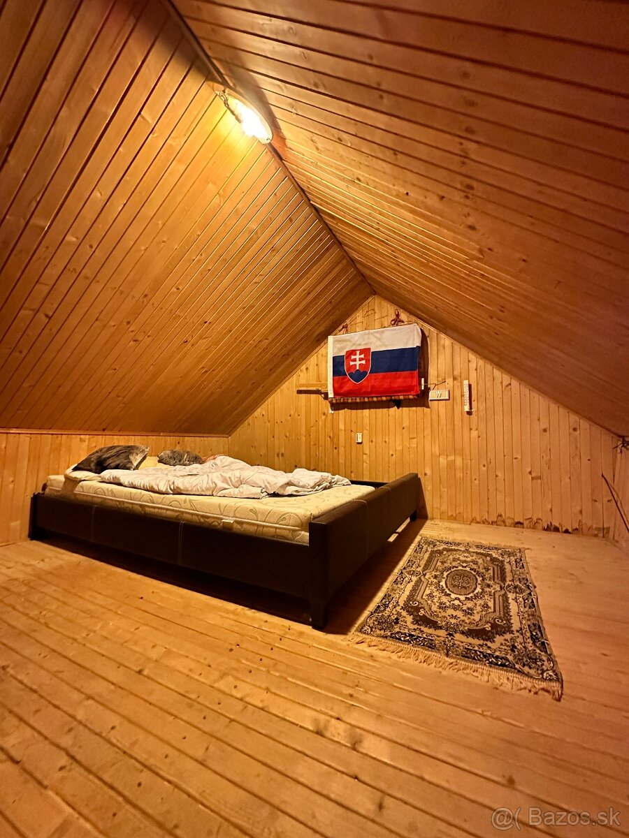 Zľava Chata so záhradou Hájky, výmena - 15