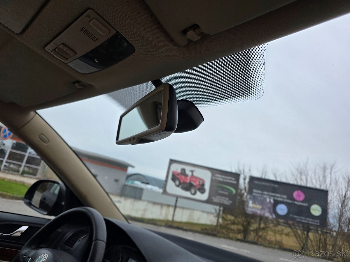 Škoda Octavia 2 Combi 2.0 TDI/103kW/ Elegance,NAVI,BLUETHOOT - 15