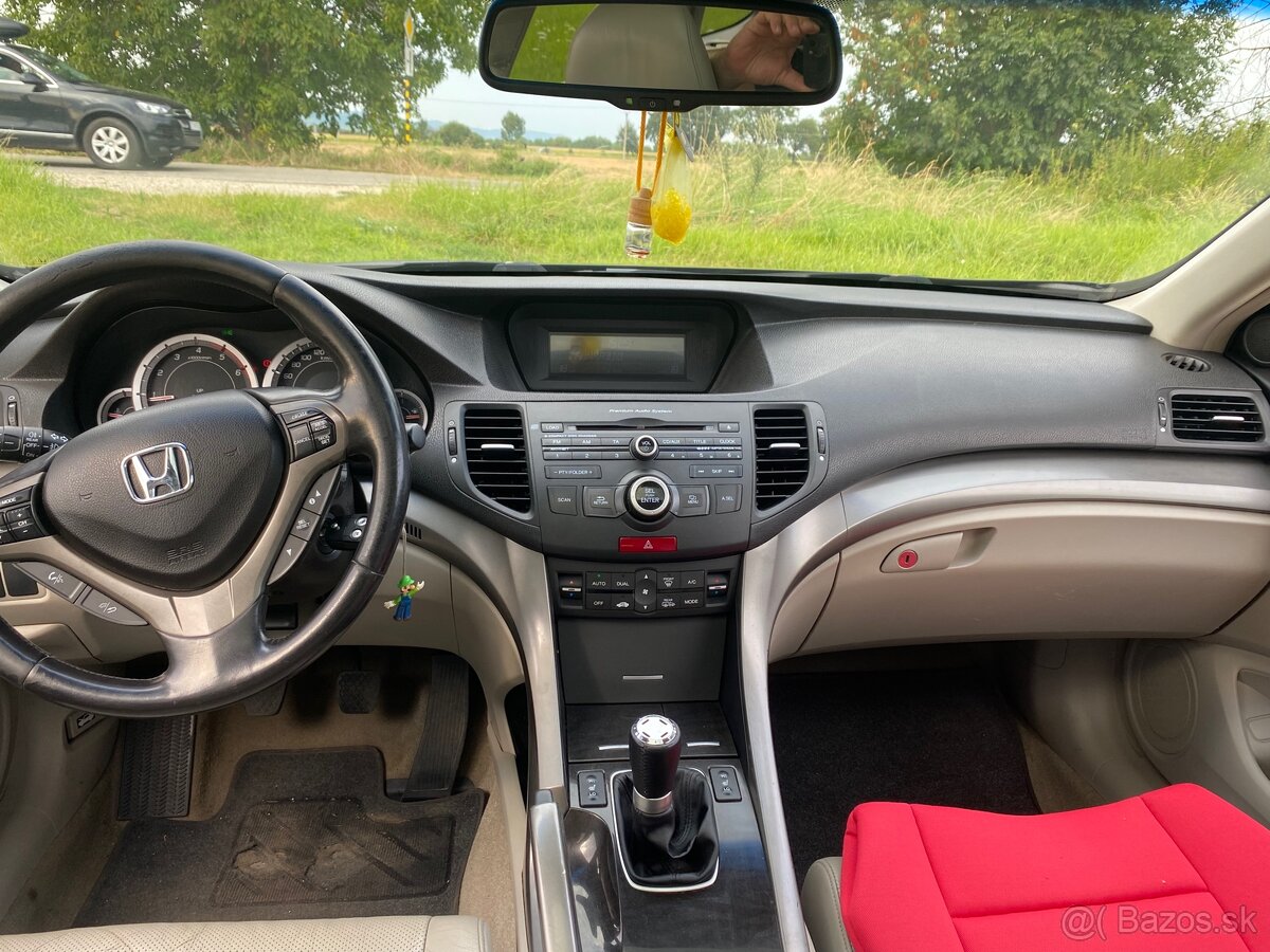 Predám Honda 2,2diesel Accord tourer 2010 - 15