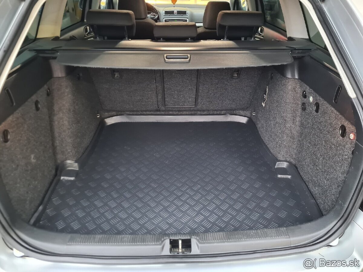 Škoda Octavia Combi Facelift TOP STAV ELEGANCE - 15