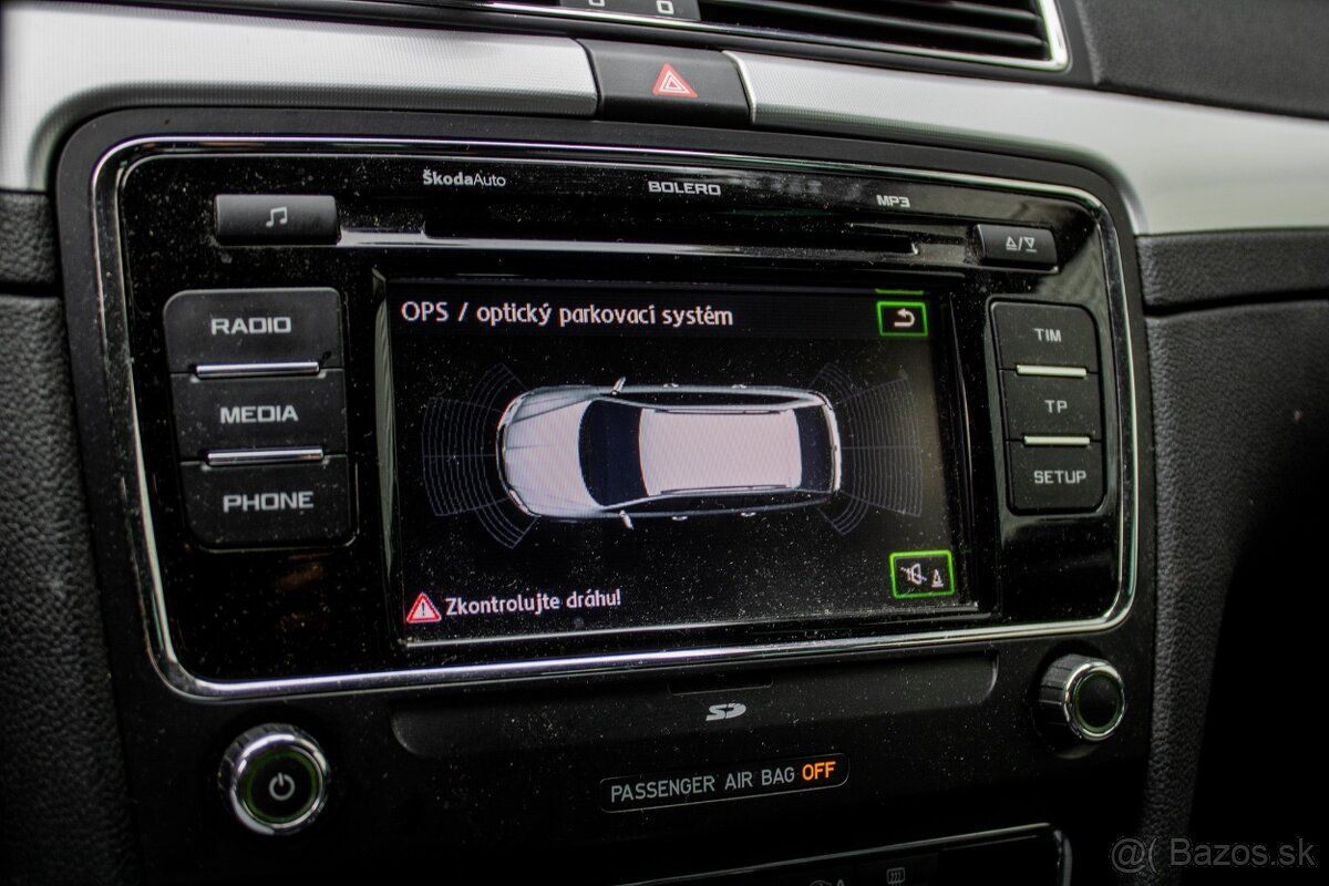 Škoda Superb Combi 2.0 TDI 4x4 DSG - 15