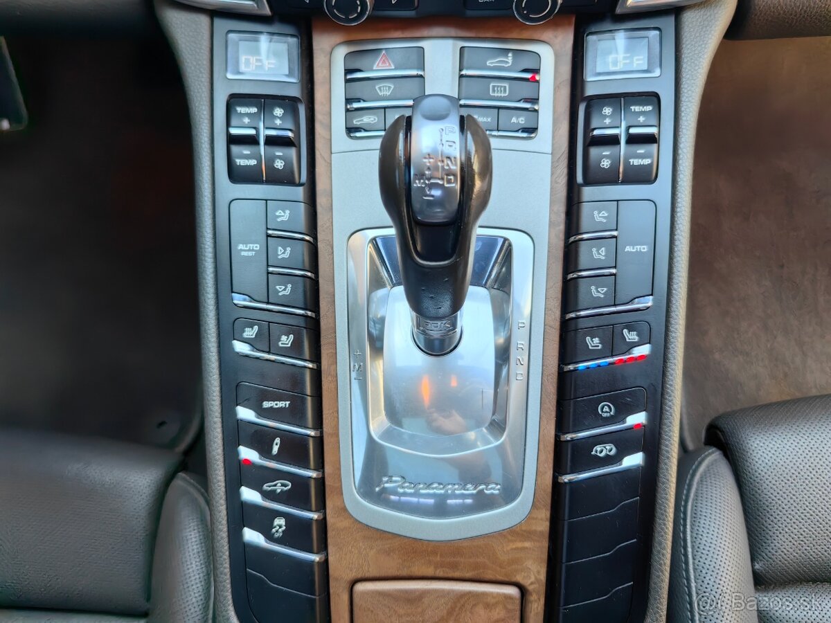 PORSCHE PANAMERA 4 -FACELIFT-4X4-MOZNA VYMENA - 15