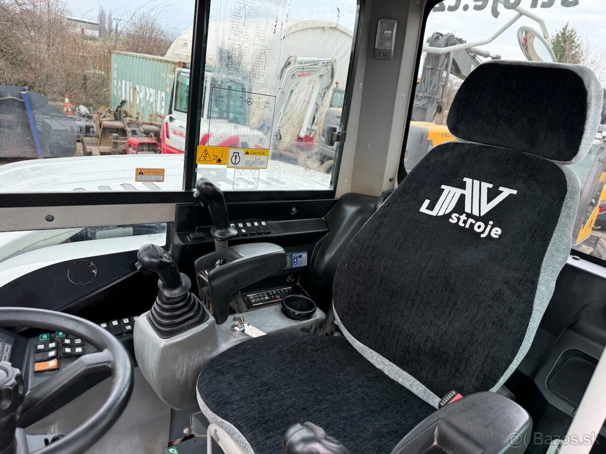 Takeuchi TB 295W, r.v. 2020, klima, dobrý stav - 15