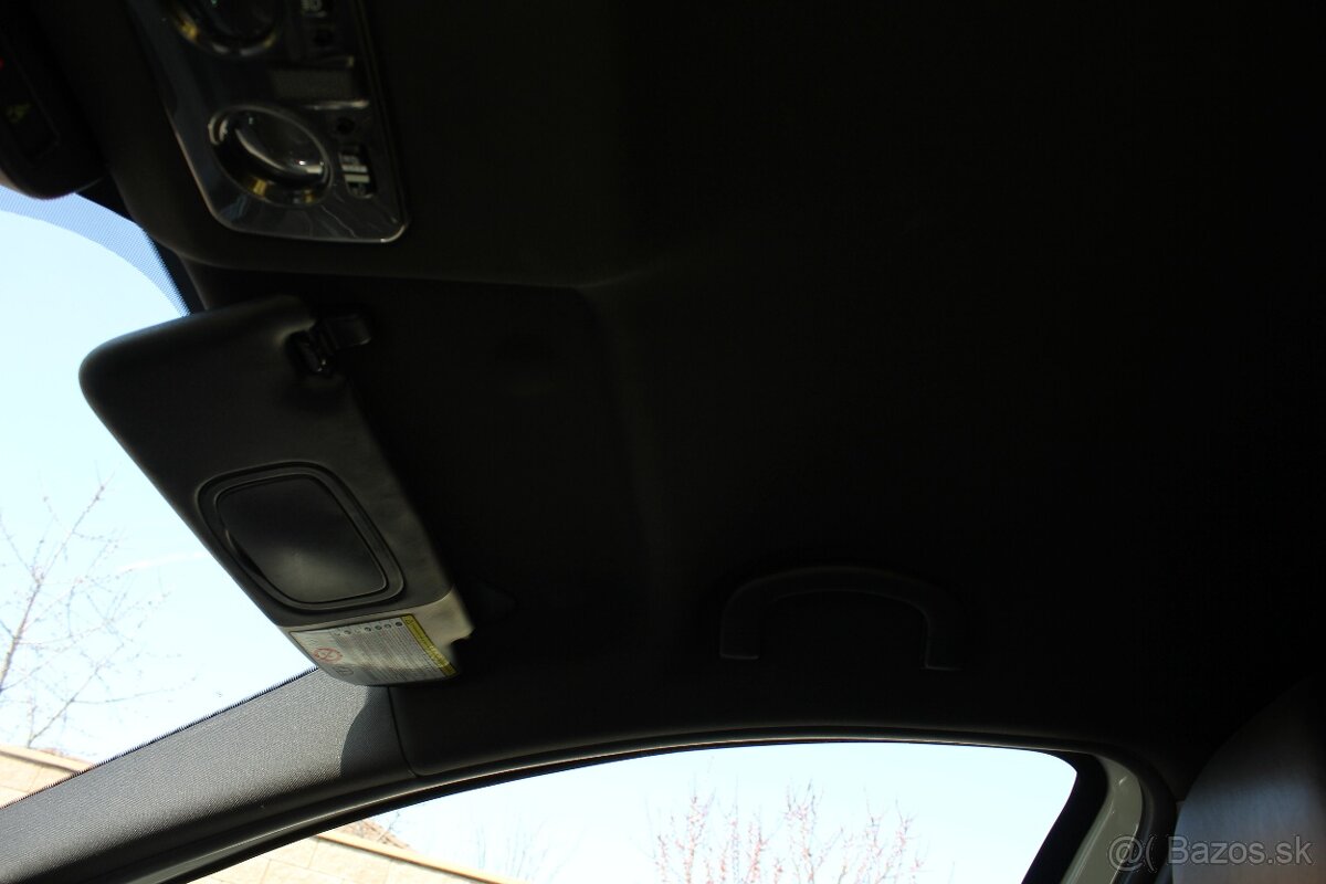 Alfa Romeo GIULIETTA 1.4 benzín - 15