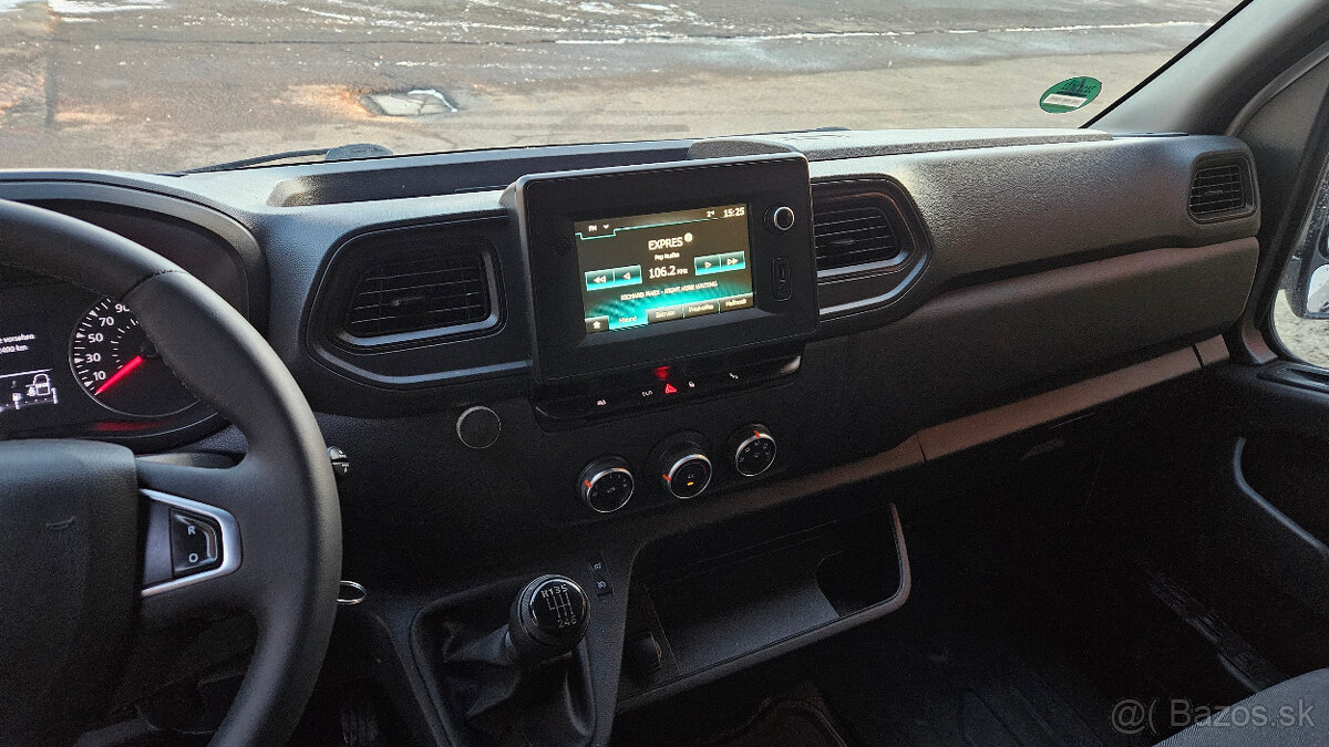 Renault Master 2.3 L3H2 7 miest - 15