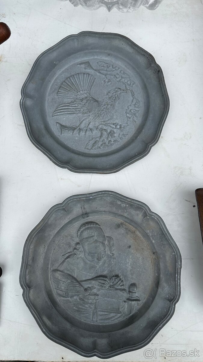 poľné fľaše, lopatky a iné - 15