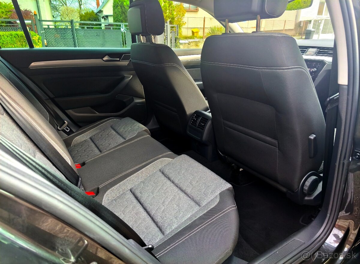 Volkswagen Passat Variant Comfortline 2.0TDI 110KW DSG 2023 - 15