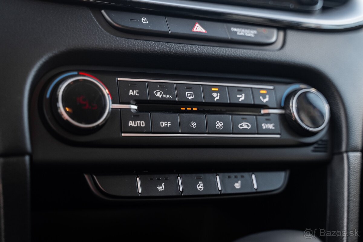 KIA CEED SW 1.6CRDI 2023 ZÁRUKA 76000km DPH - 15