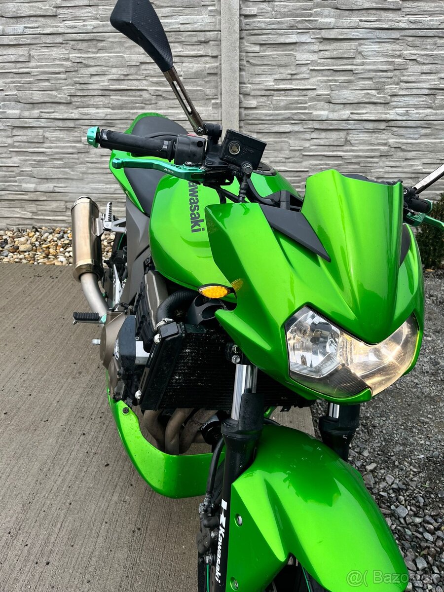 Kawasaki Z750 - 15
