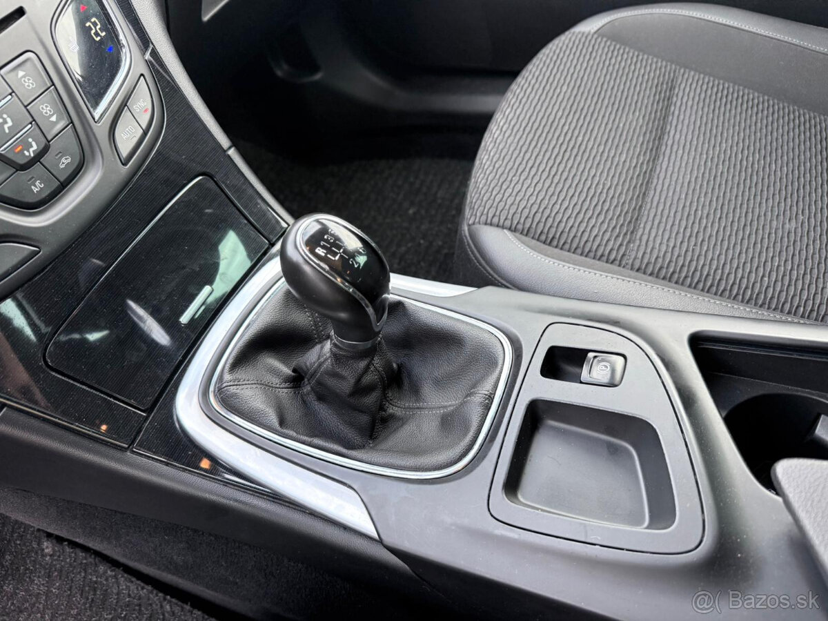 Opel Insignia Sports Tourer SW – 1.6 TDCI , 100kW - 15