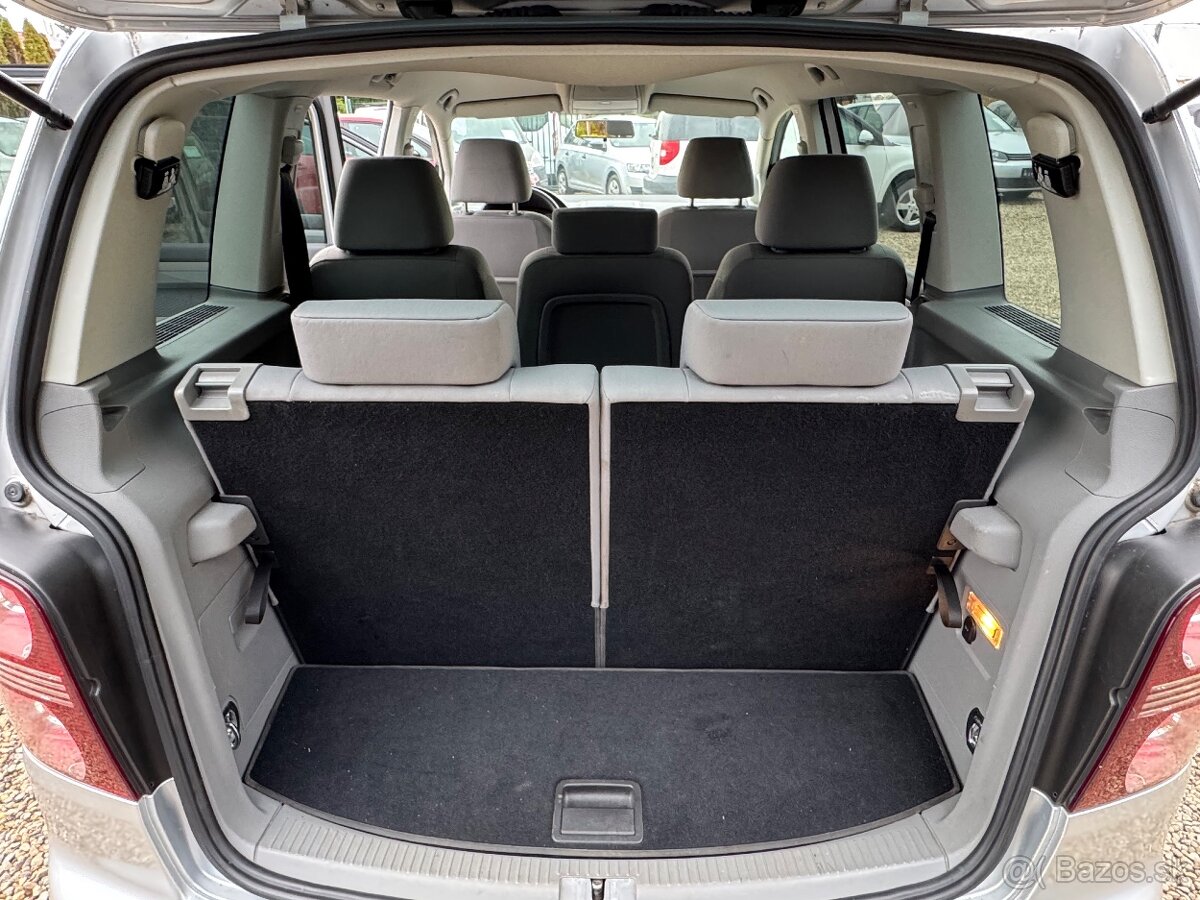 Volkswagen Touran 1.6 Trendline - 15