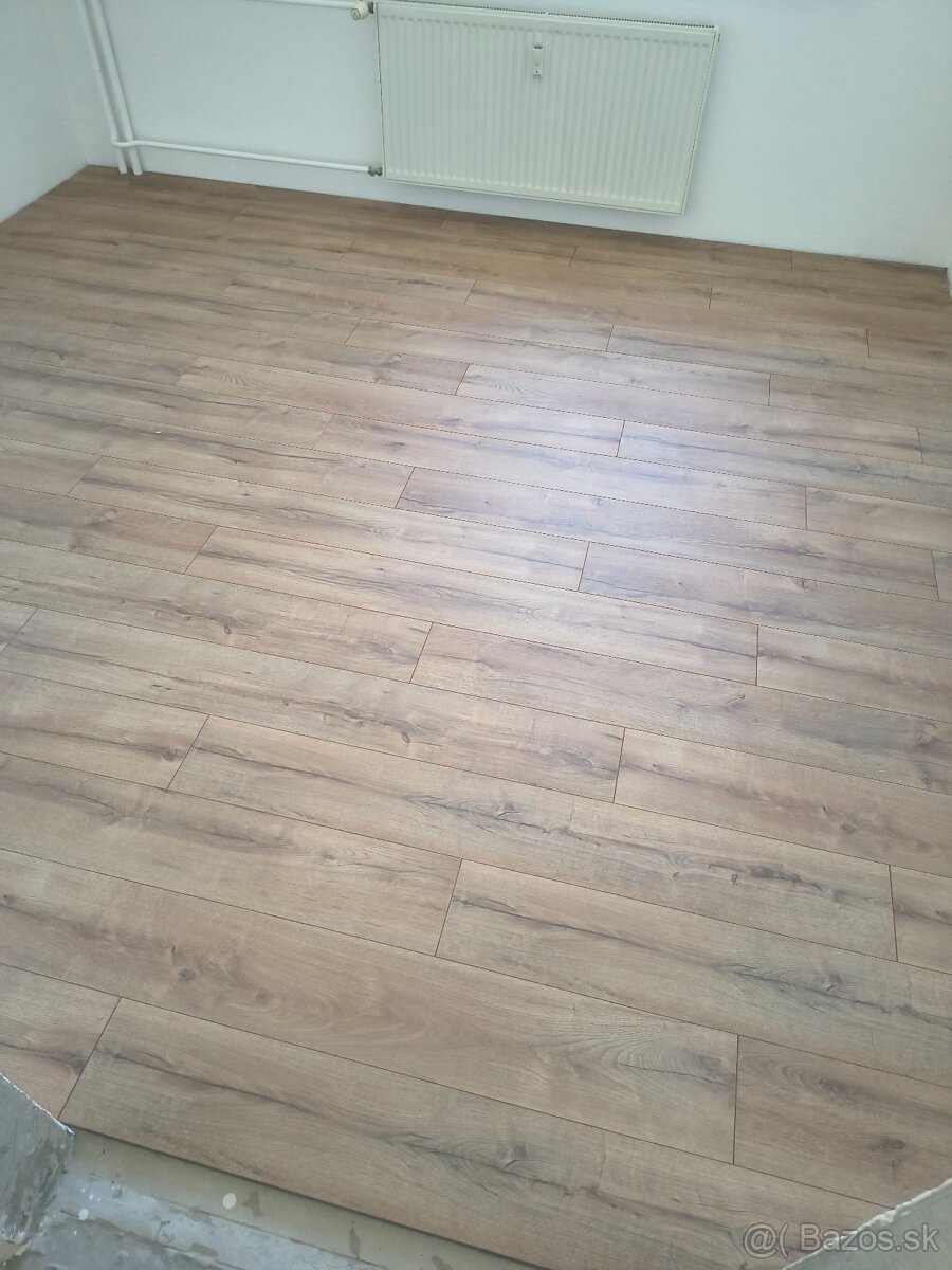 Pokládka plávajúcej podlahy-Parkety - 15