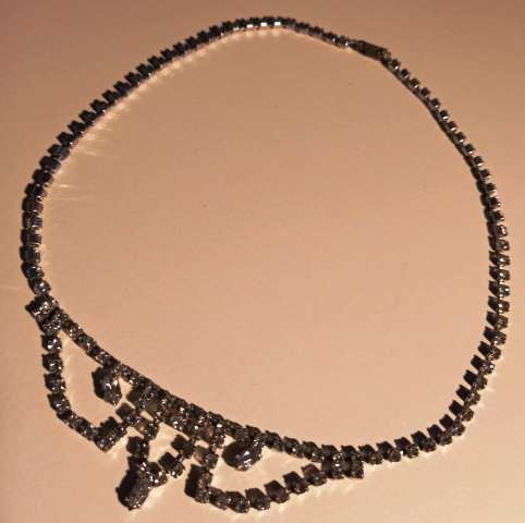 Retro šperky / bižutéria - 15