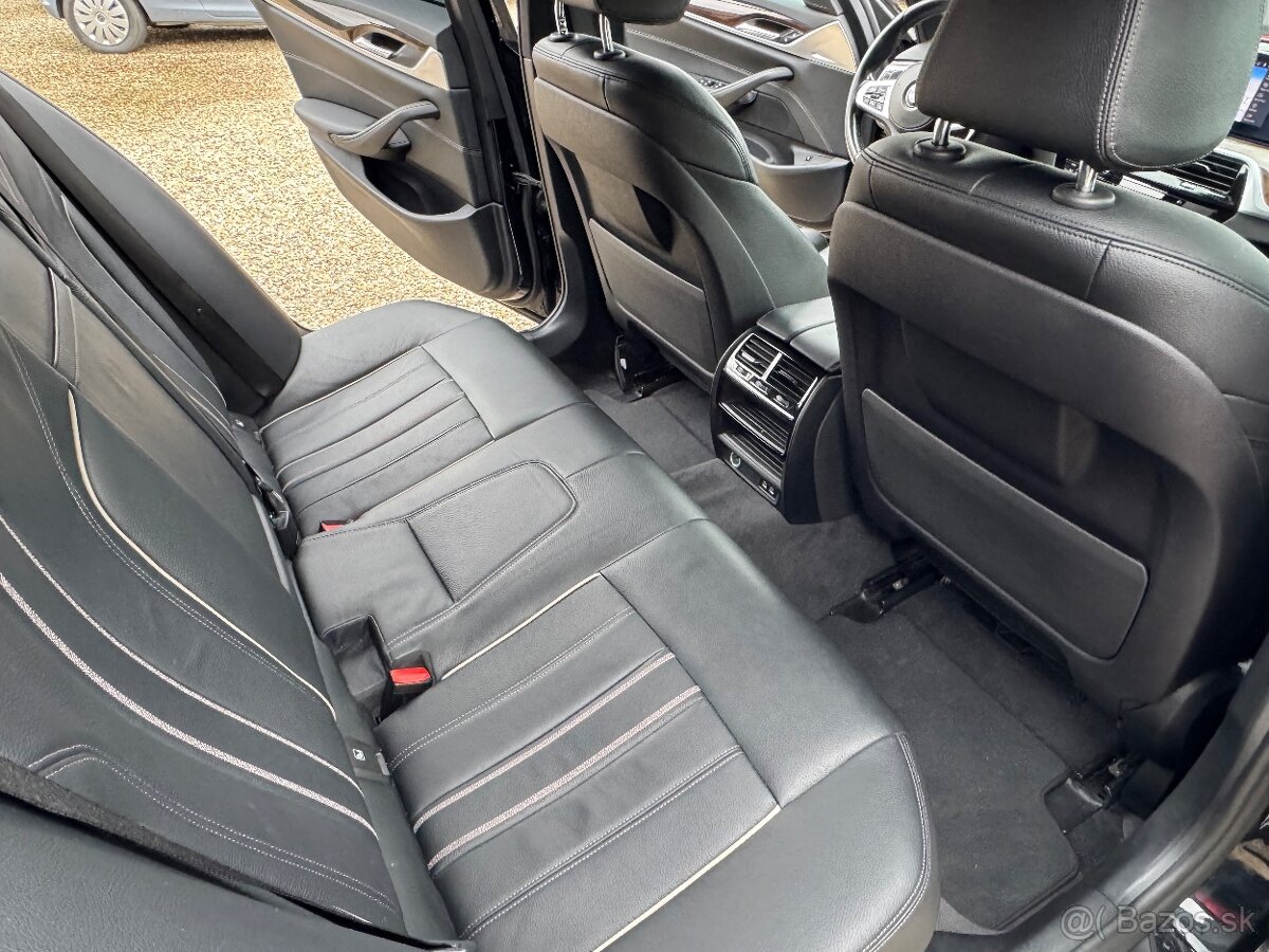 BMW Rad 5 530d xDrive A/T - 15