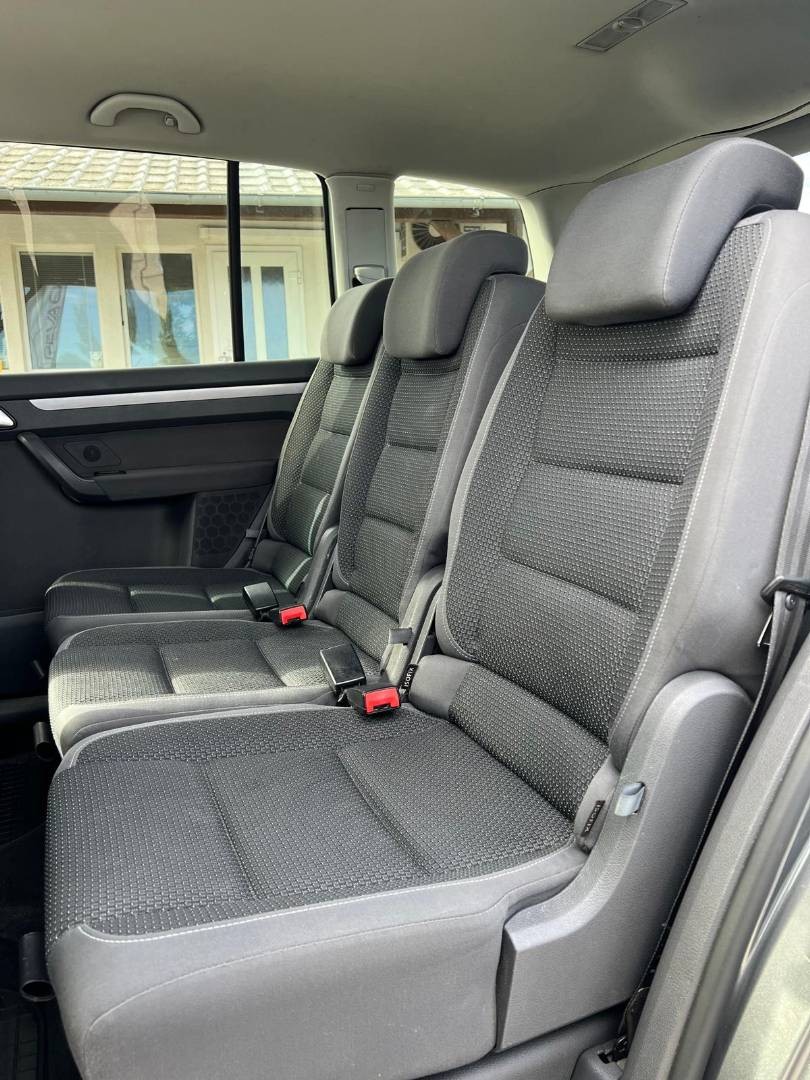 Volkswagen Touran 1.6 TDI BlueMotion Technology Comfortline - 15