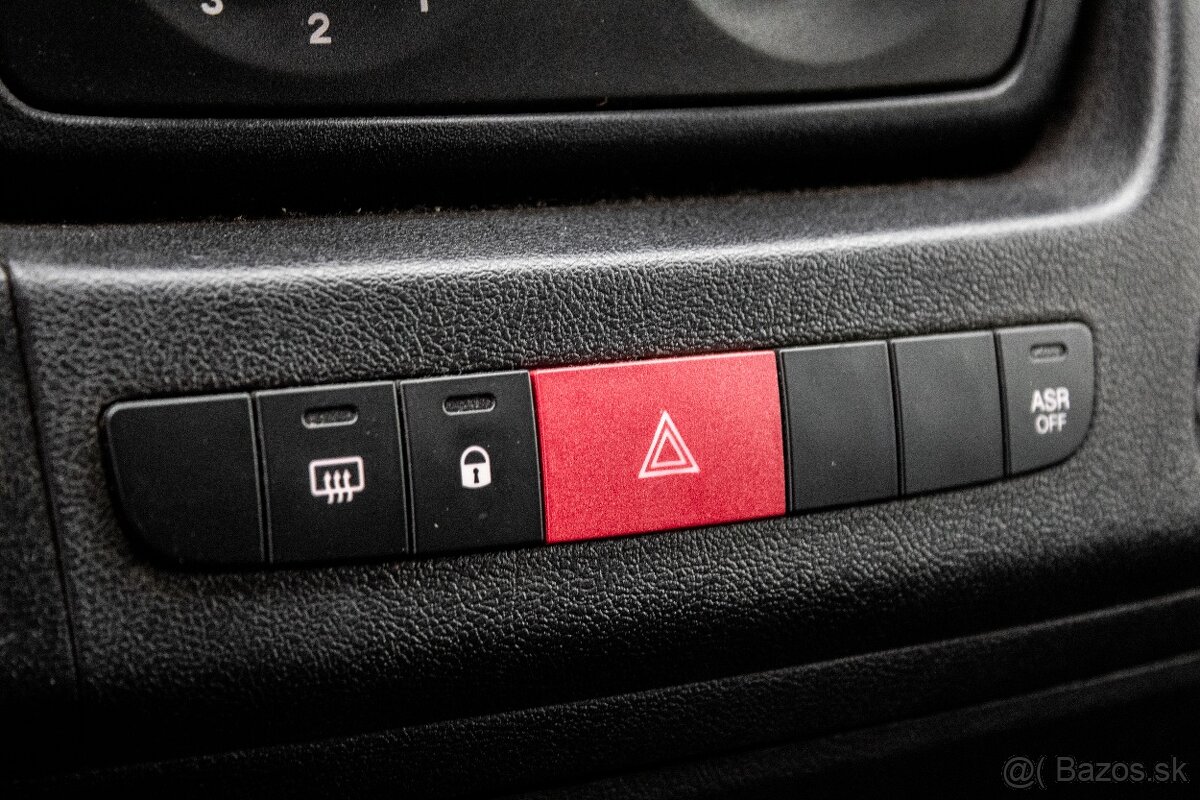 Peugeot Boxer 2.0HDi 163k 333 L2H2 120kW 2017 - 15