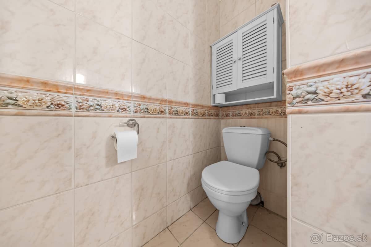 Prenájom 4-izbového bytu v centre Bratislavy – Šancová ulica - 15