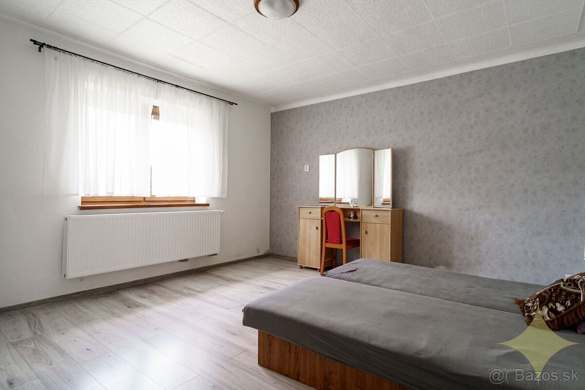 REZERVOVANÉ - Exkluzívny predaj rodinného domu v obci Jelšov - 15