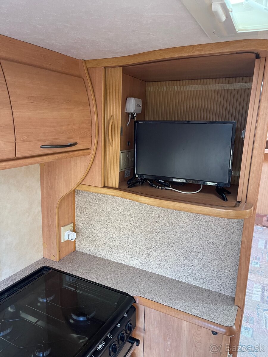 Karavan Ace Jubilee Statesman - 15