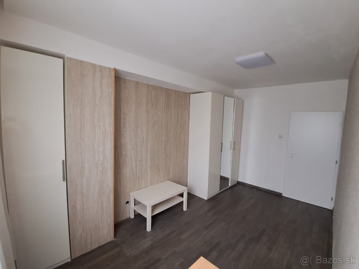 Na prenajom 2 izbovy byt Vrakuna - 15
