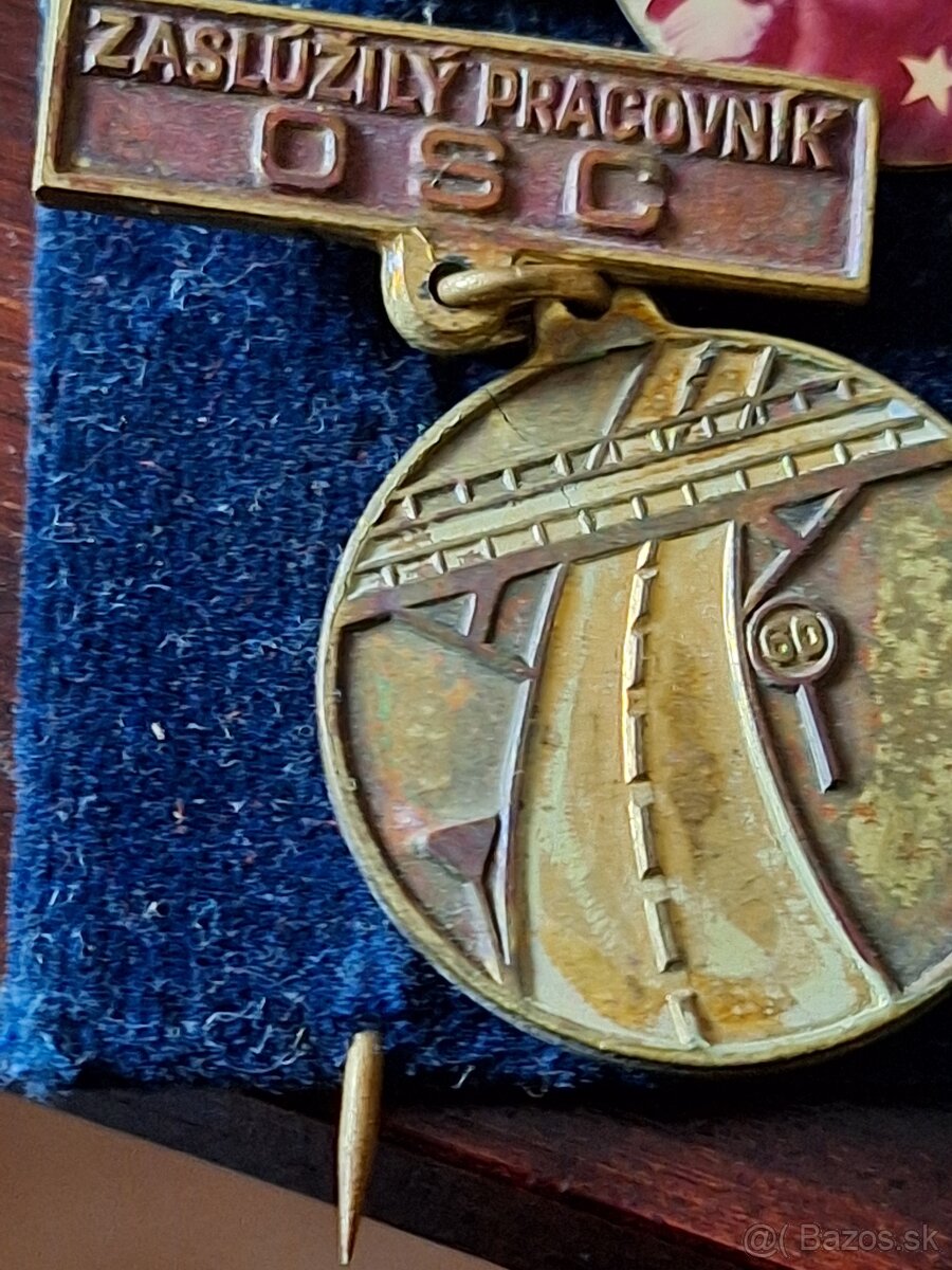 Staré odznaky medaile - 15