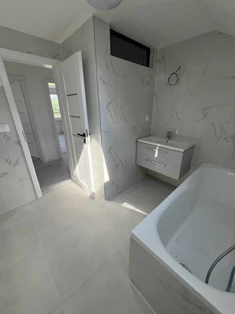 novo zrekonštr. rodinný dom, STUPAVA - 15