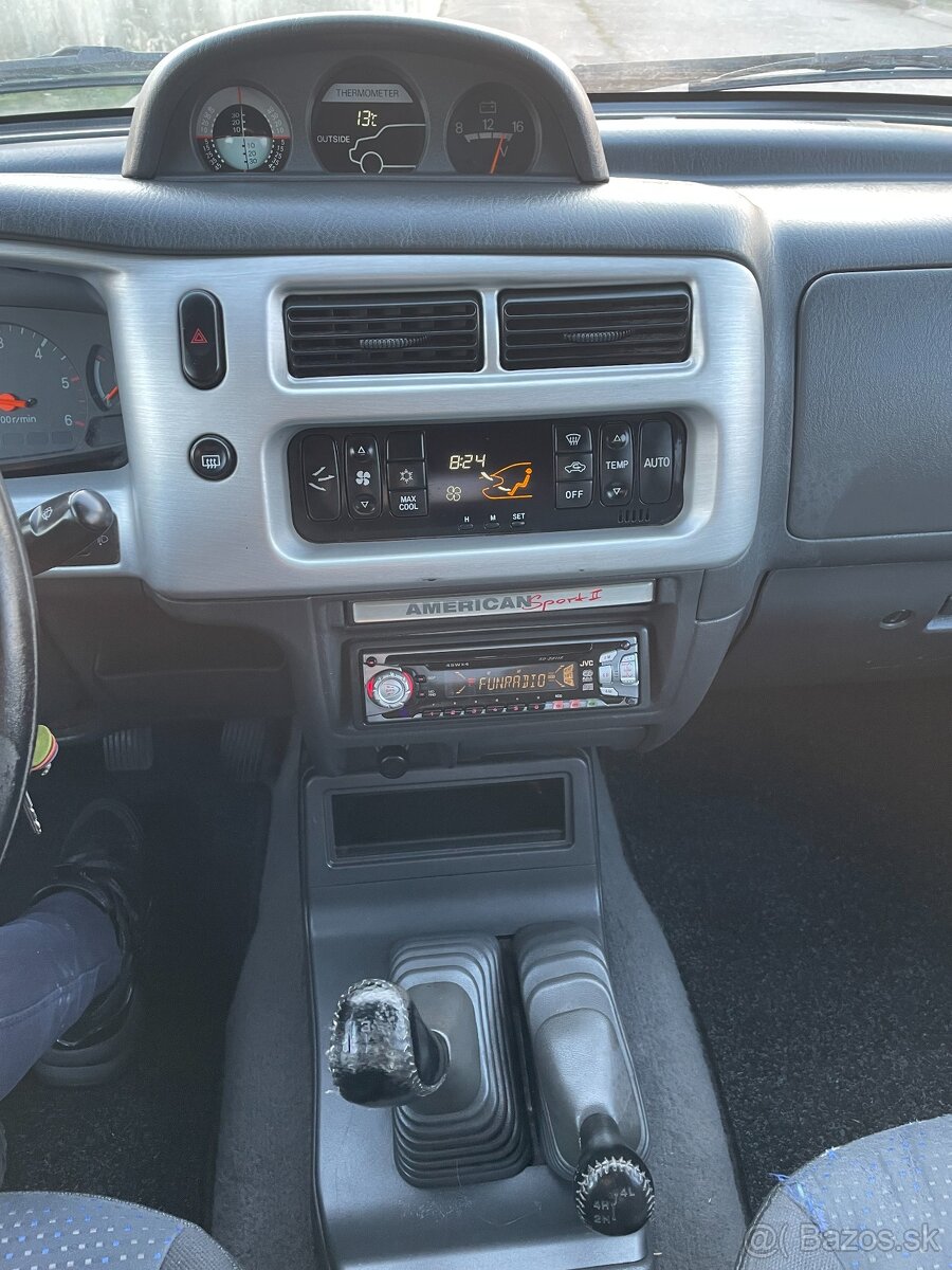 Mitsubishi L200 2,5 TD - 15