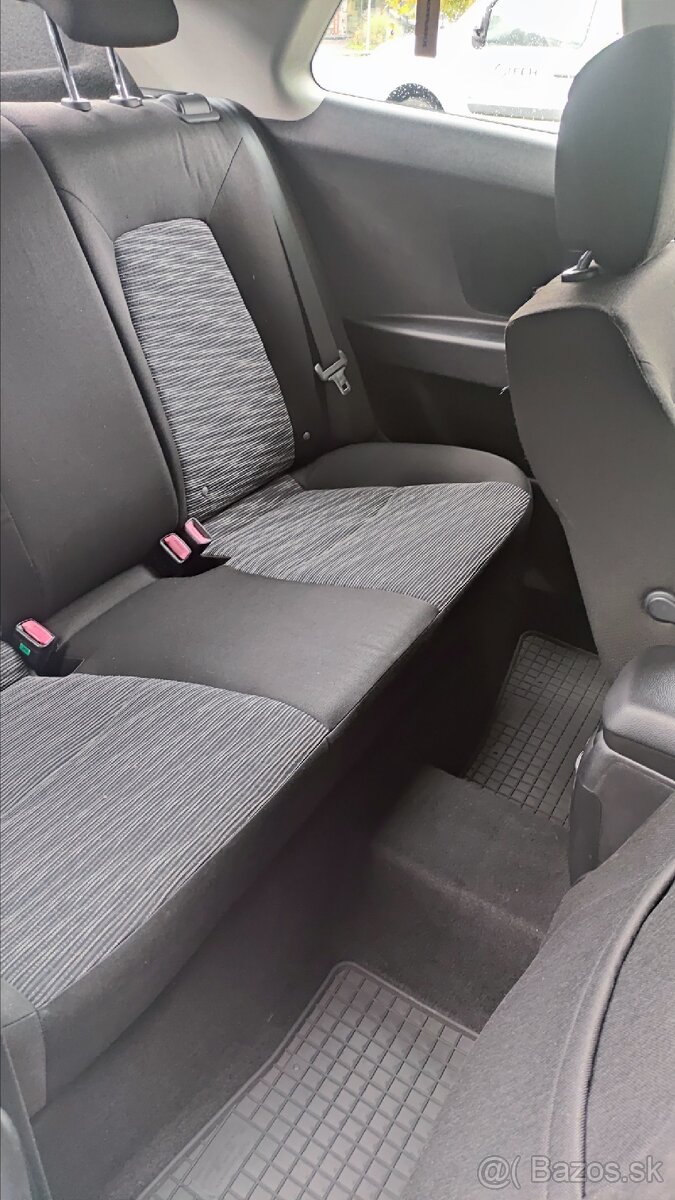 KIA CEED 1,4L 2009 - 15