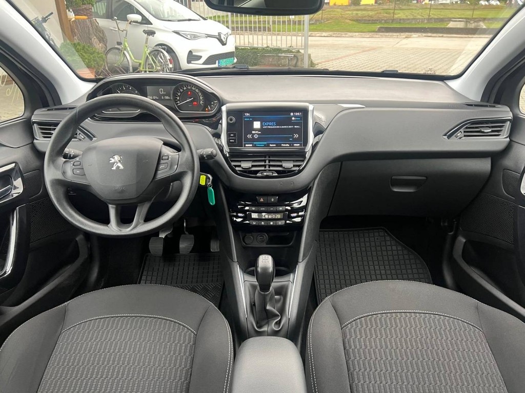 Peugeot 208 1.2 PureTech Active - 15