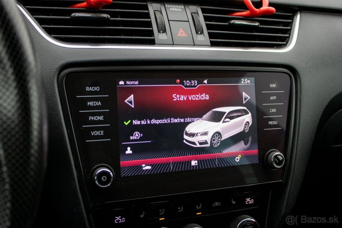 Škoda Octavia Combi 2.0 TDI RS DSG - 15