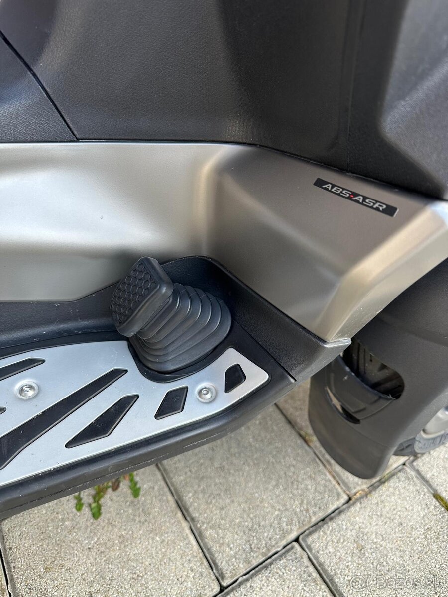 Piaggio MP3 530 HPE - 15