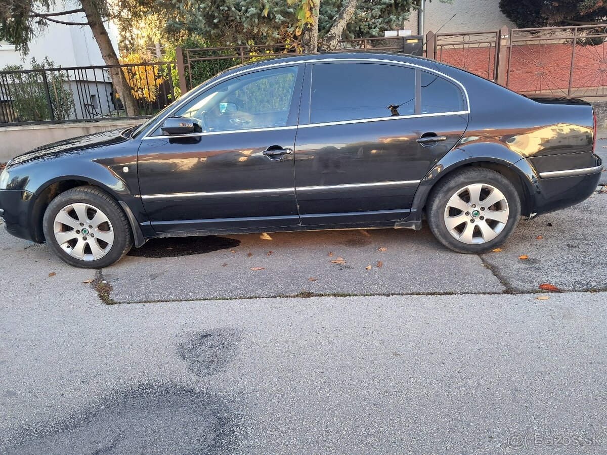 Škoda SUPERB 2003 - 15