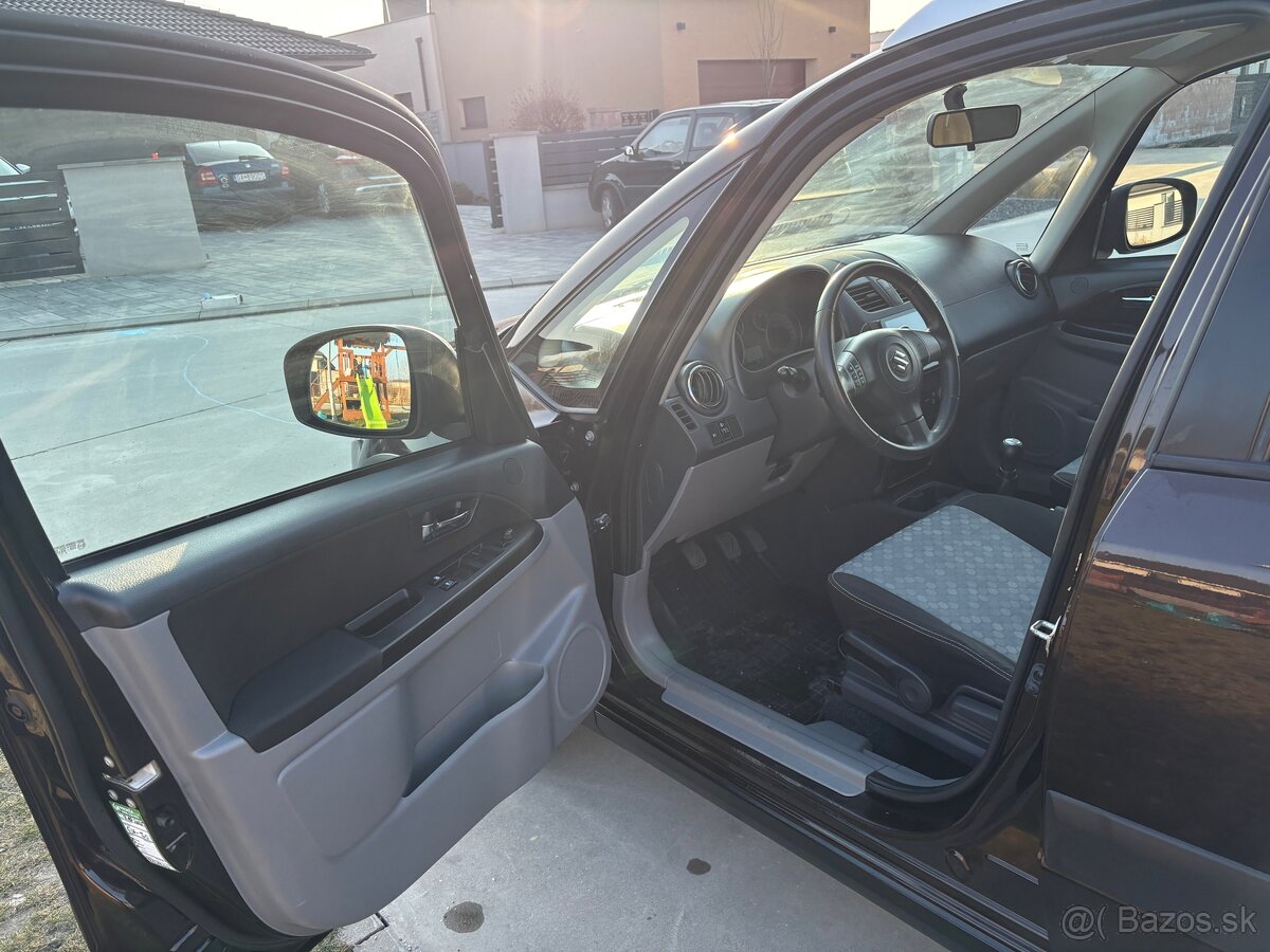 Suzuki SX4 4x4 1.6 benzin - 15