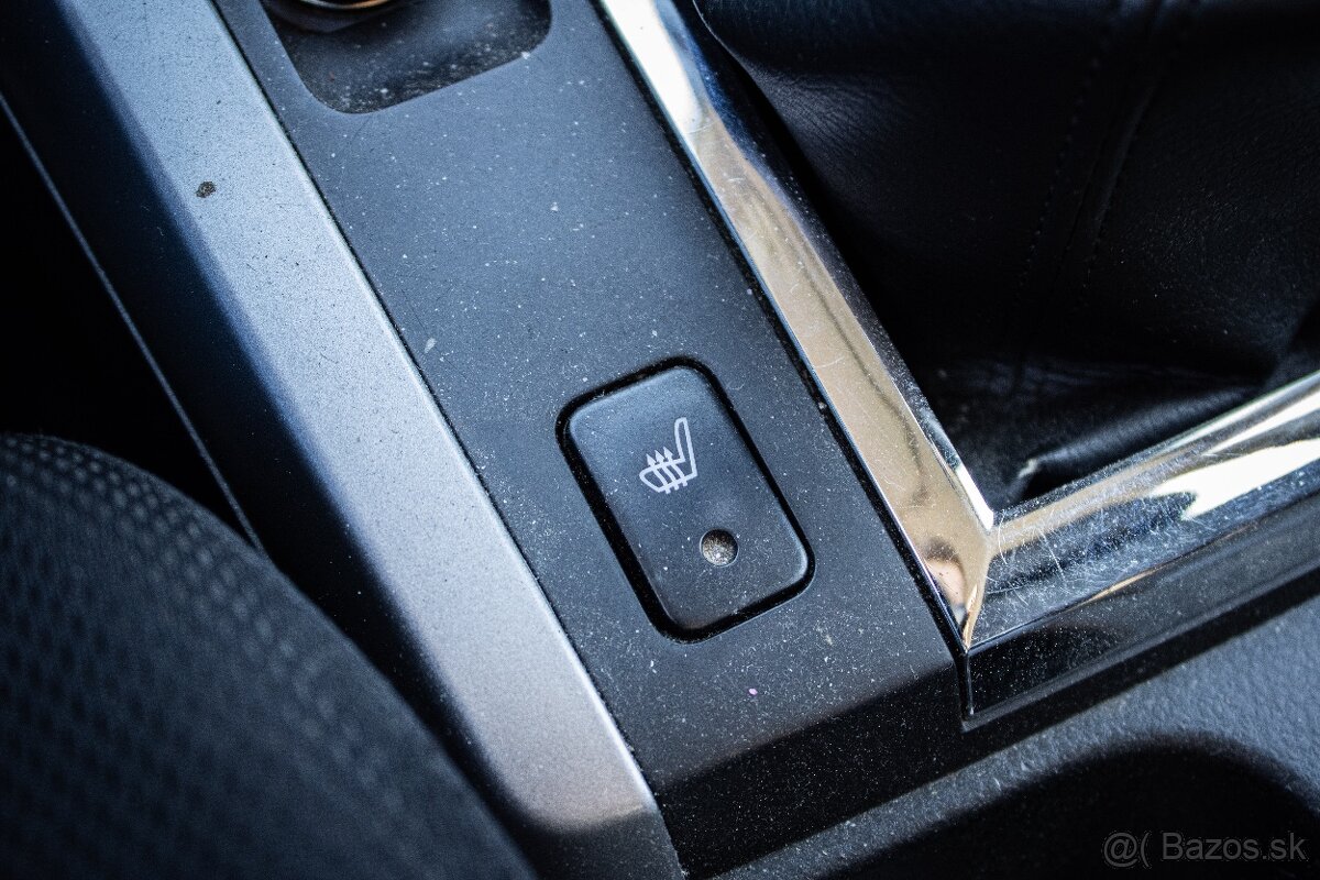 Suzuki Grand Vitara 1.9 DDiS, 95kW, M5 - 15