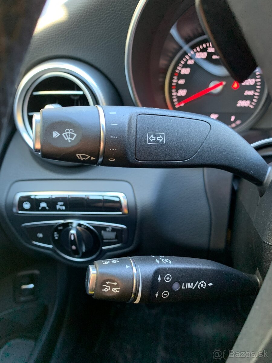 Mercedes-Benz C 220d 4matic 9G- Airmatic, Webasto, Burmester - 15