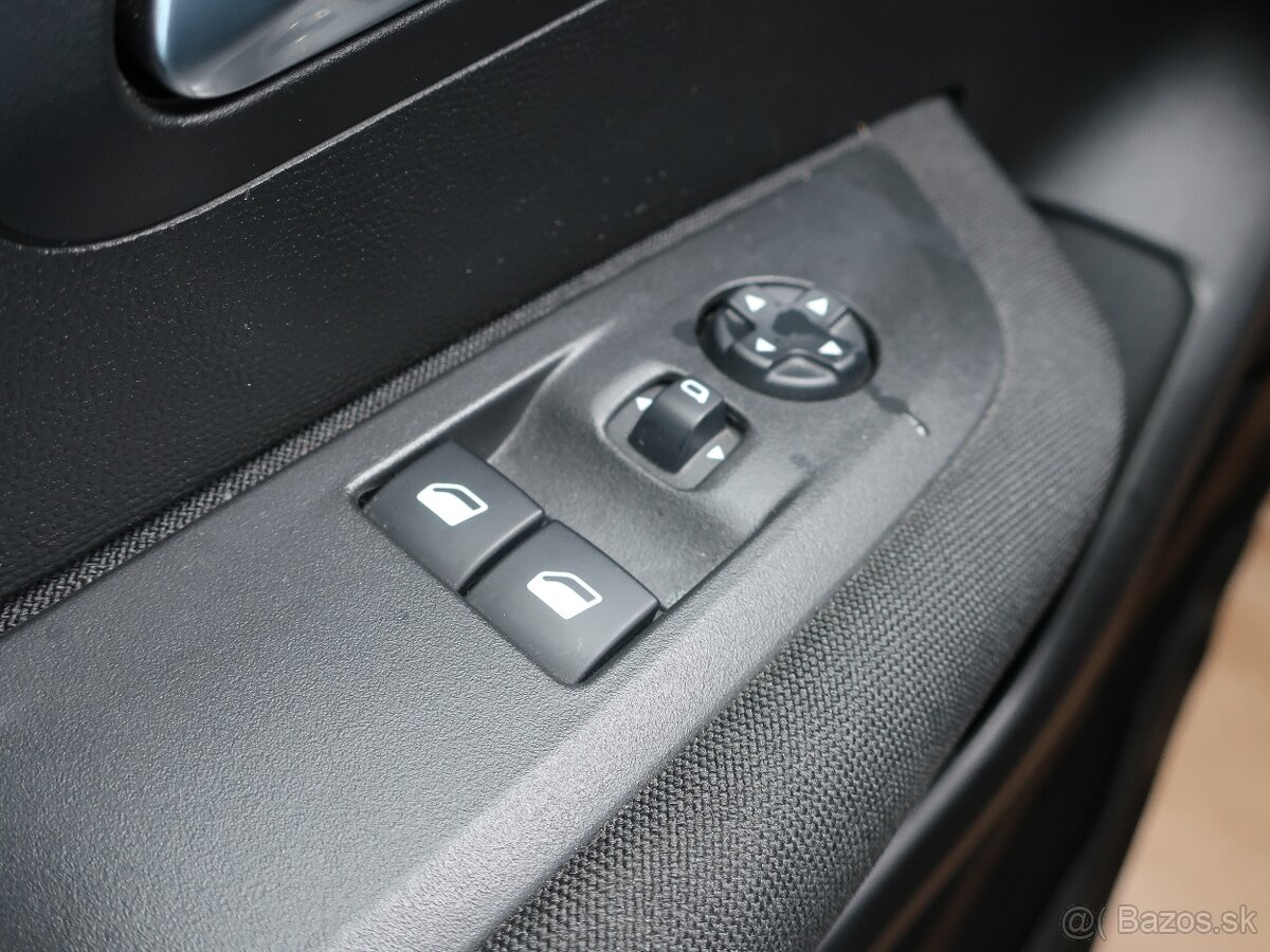 Peugeot 208 1.2 55kW ACTIVE KLIMA ČR SERVISKA - 15