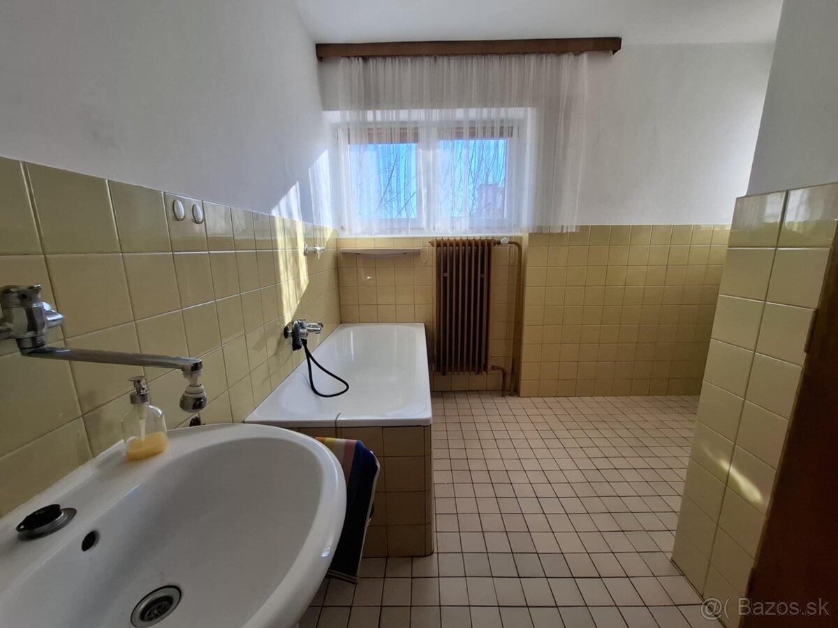 Na predaj - rodinný dom, Nitrianske Pravno - 15