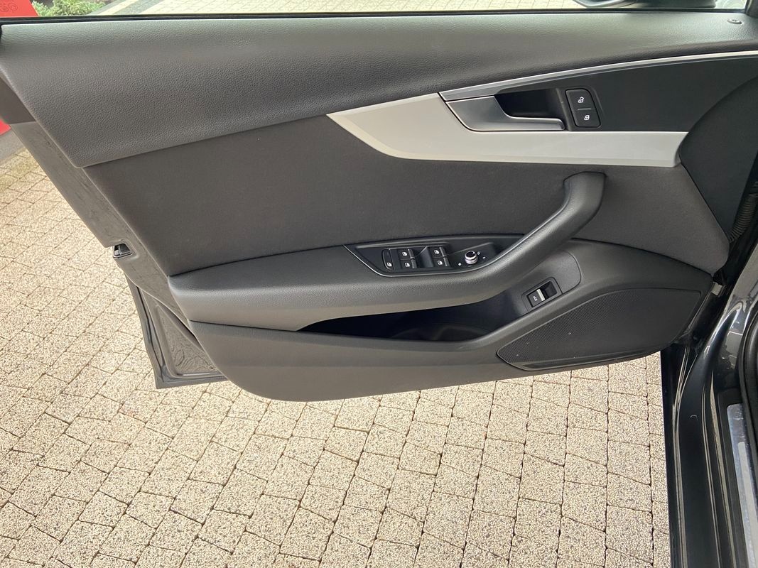 Audi A4 Avant 2.0 TDI Quattro 140 kW S-Tronic - 15