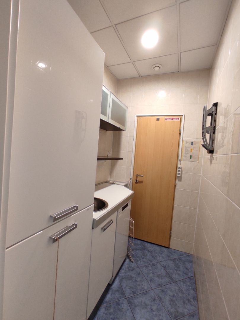 Svetlý kancelársky celok, 330m2, Hurbanovo Námestie/Obchodná - 15