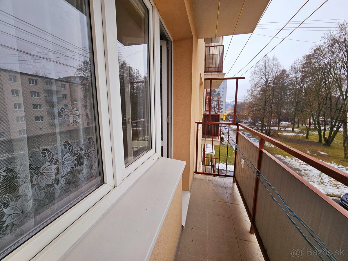 PREDAJ: 3izbovy byt v Brezne 70m2 - 15