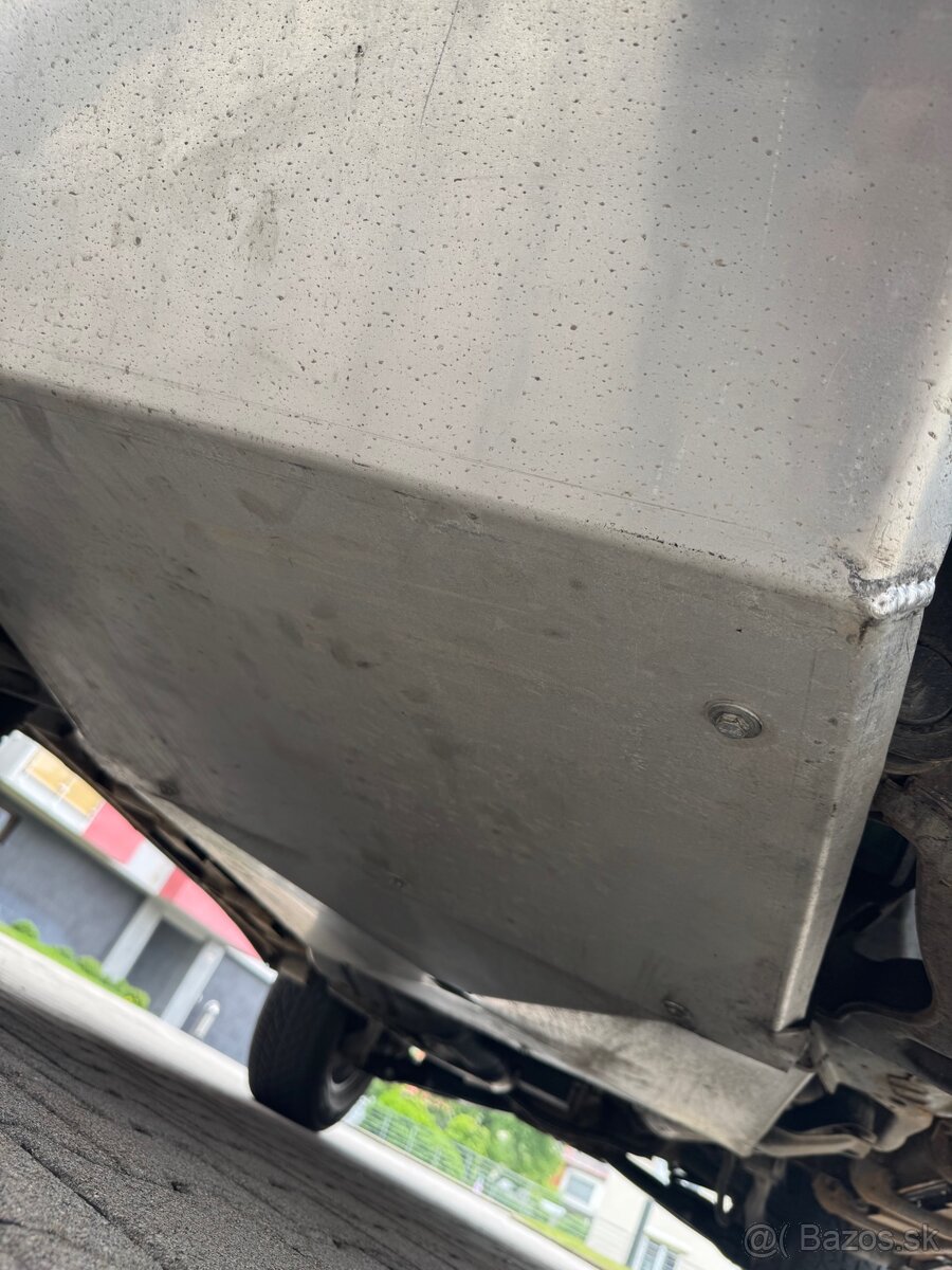 Mitsubishi Pajero Montero 3.2D - 15