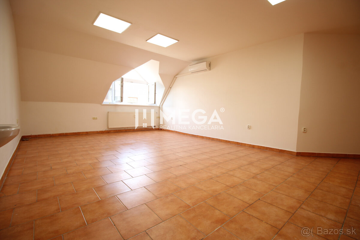 NA PREDAJ: Komerčný objekt vo výbornej lokalite mesta Vranov - 15