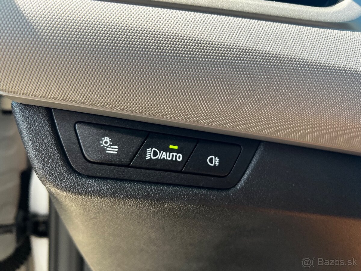 BMW X1 rok 2023 , v záruke - 15